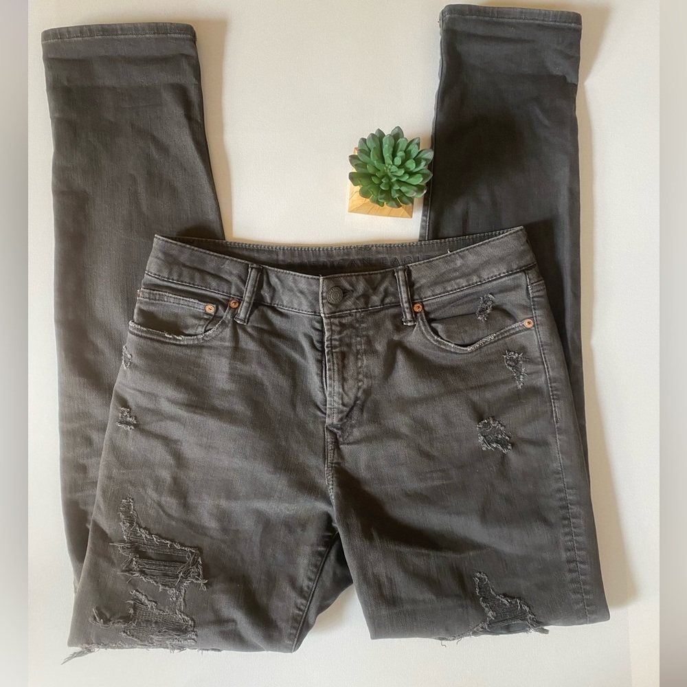 American Eagle Outfitters Men’s Next Level Flex Jeans (size 32x34)